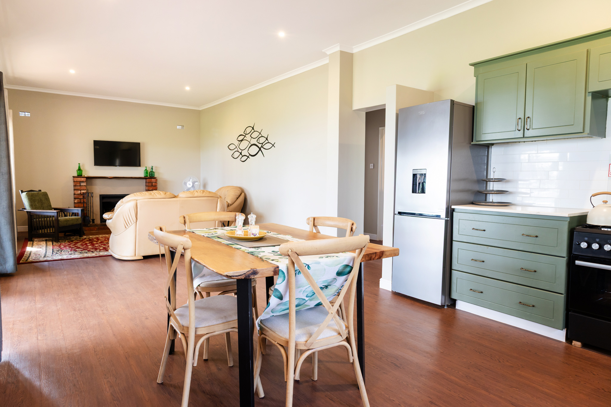 Dining and kitchen in House 3
